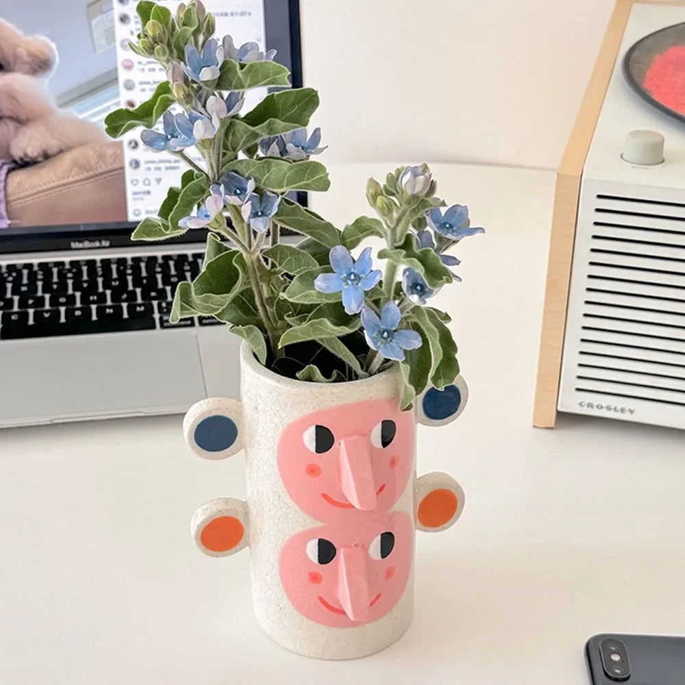 Nordic Face Art Vase