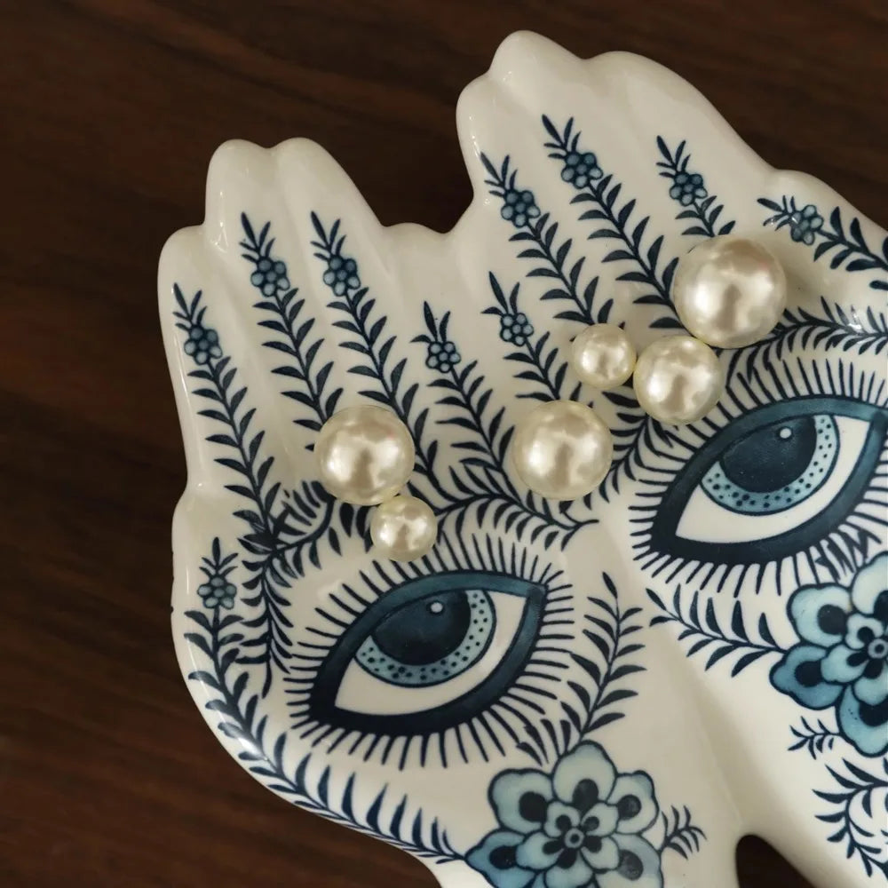 Nordic Palm Ceramic Holder