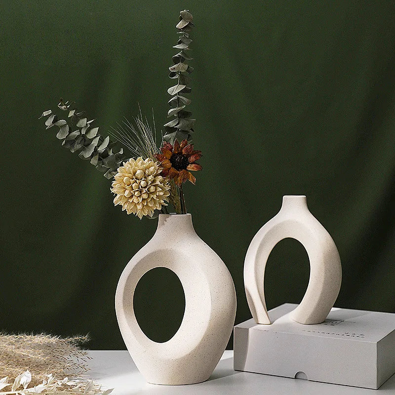 Scandinavian Hollow Vase Set